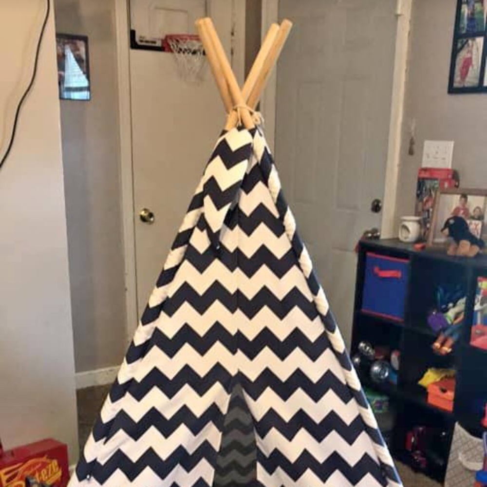 Kids tent